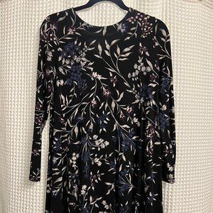 LOFT Black Long-Sleeved Mini-Dress w Winter Flower Detail - XS - Only Worn Once!